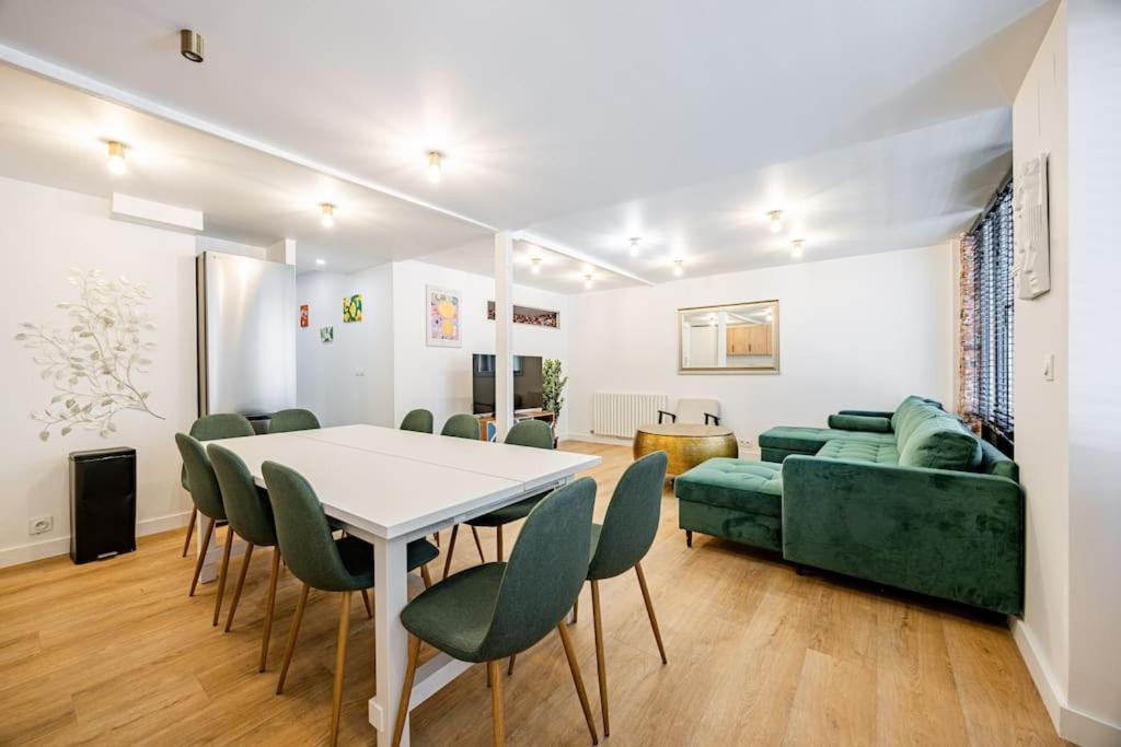8pers # 3 Bedrooms # Pereire # 17 Parijs